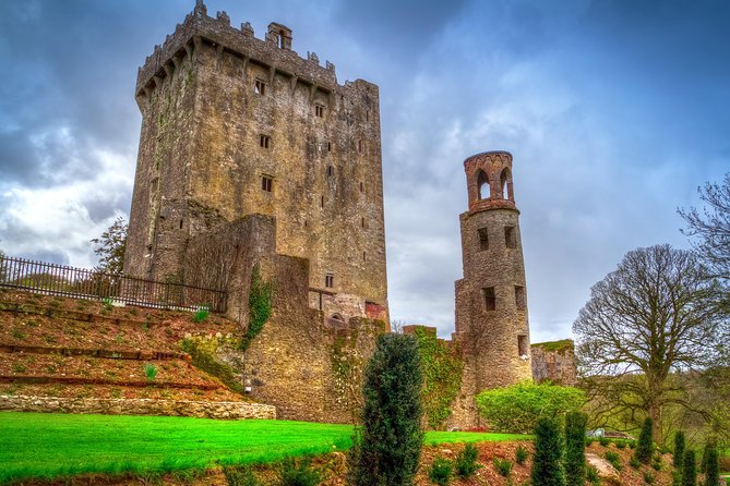2-Day Cork, Blarney Castle and Ring of Kerry Rail Trip from Dublin - Why this two-day route works from Dublin