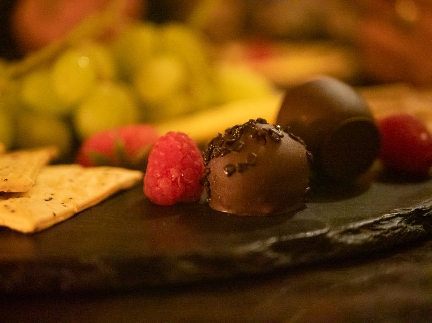 2-Hour Deluxe Whiskey & Food Tasting - What the $90 price really covers