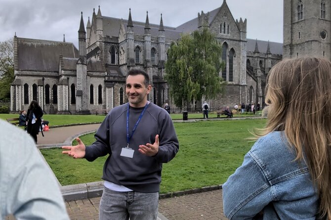 2 Hour Walking Tour of Dublin's City Centre - Trinity College and the Book of Kells connection