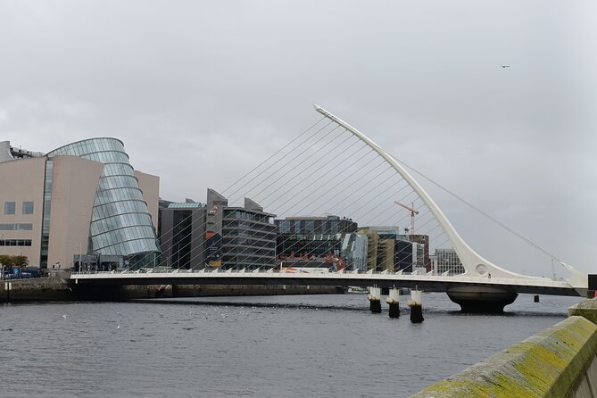 A Self Guided Walking Tour of Dublin's Docklands - Hanover Quay and the final walk to Grand Canal Square