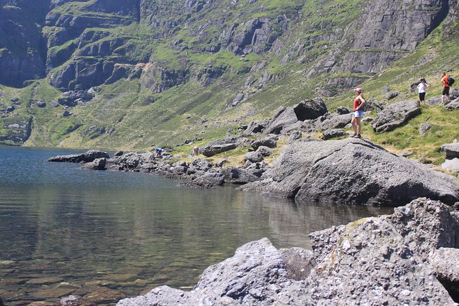 All Ireland Adventure From Dublin - Belfast, the Antrim Coast, and Giant’s Causeway