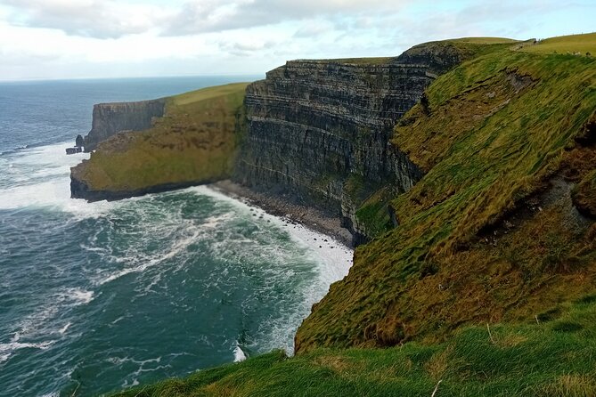 Cliffs of Moher and Wild Atlantic Way Private Tour: From Dublin - What the private vehicle changes
