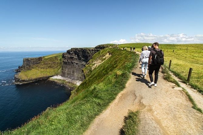 Cliffs of Moher Day Tour from Dublin: Including The Wild Atlantic Way - Lunch and free time in Doolin