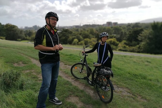 Cycle Dublin - Bike & ebike Tours - Dublin’s main sights, seen from street level