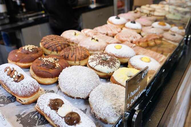Deliciously Dublin: The Artisan Donut Walking & History Tour - Four doughnut stops with Dublin between them