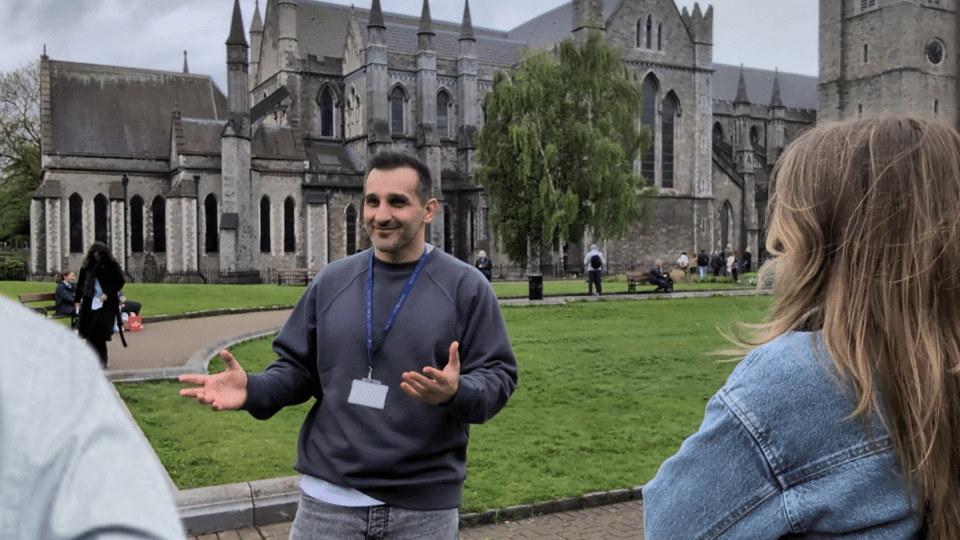 Dublin: 2 Hour City Center Guided Walking Tour - Dublin’s best central sights in one walk
