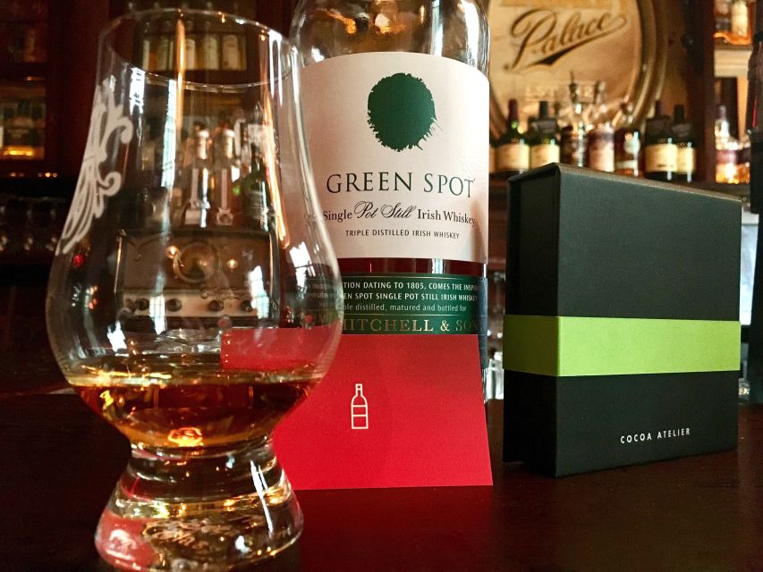Dublin: 2-Hour Premium Whiskey and Food Tasting Tour - Five Irish whiskies, three kinds of pairing