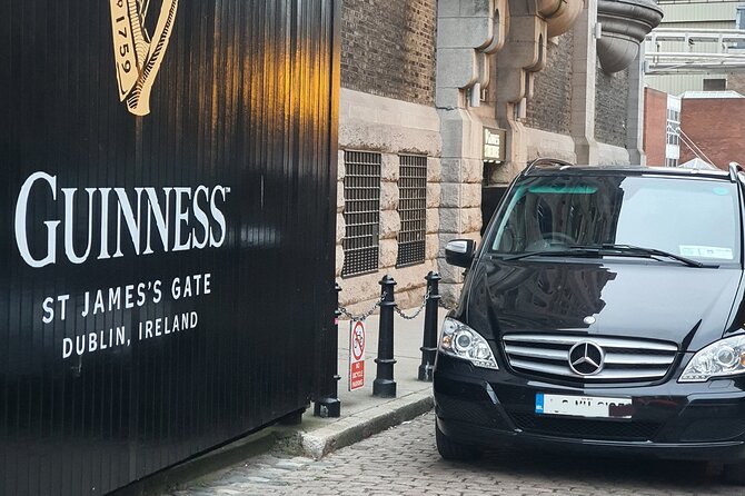 Dublin Airport & City Transfers - Finding your driver at Dublin Airport
