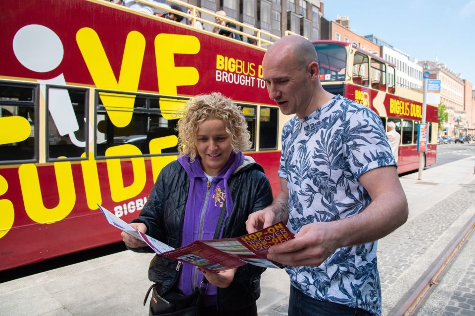 Dublin: Big Bus Hop-On, Hop-Off Tour with Live Guide - The walking tour and night ride