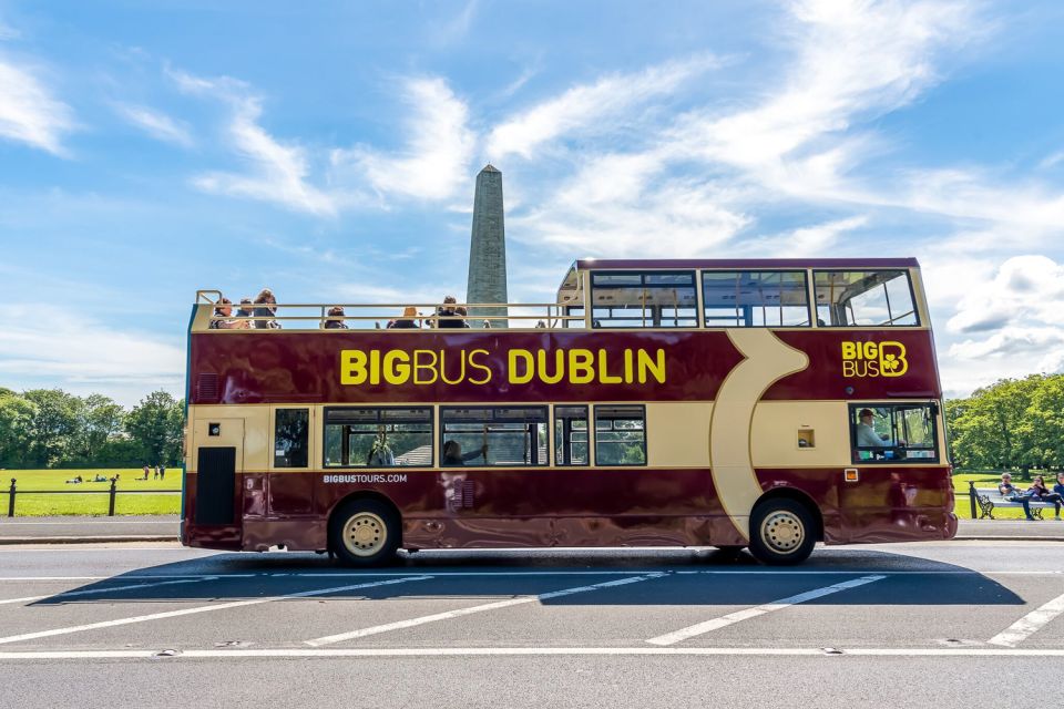 Dublin: Big Bus Hop-On, Hop-Off Tour with Live Guide - Why the bus works well in compact Dublin