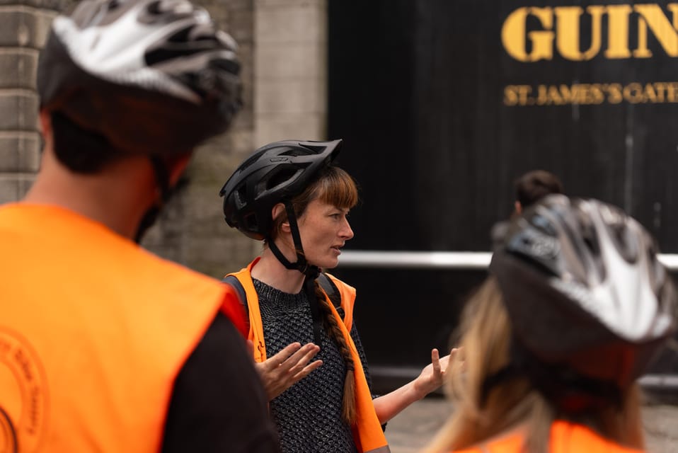 Dublin: Bike & E-Bike Tour with a Local Guide - Dublin Castle, the first major chapter