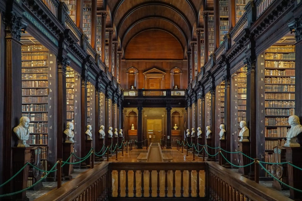 Dublin: Book of Kells, Dublin Castle and Christ Church Tour - Why this three-hour Dublin walk works