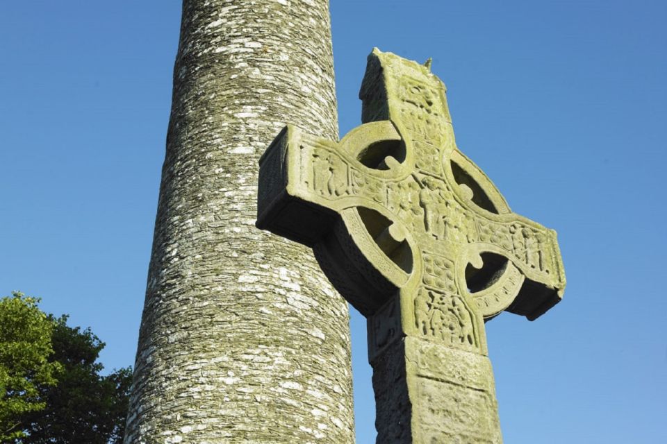 Dublin: Boyne Valley with Newgrange and Bru Na Boinne Entry - Why Newgrange is worth the trip from Dublin