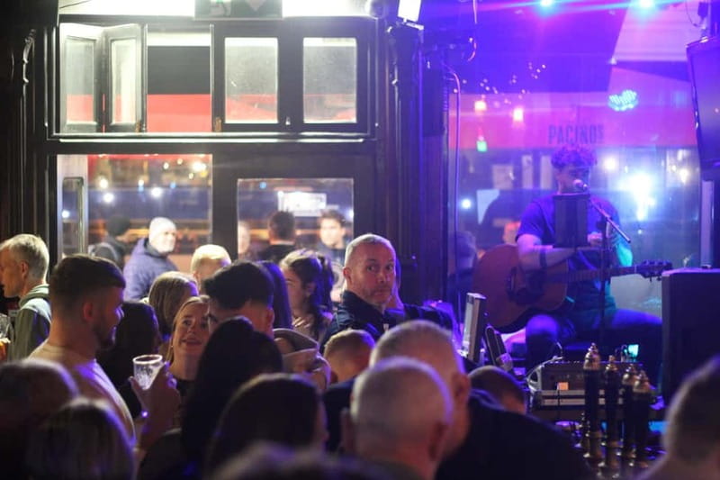 Dublin: City Pub Crawl Experience - The third bar: a taste of the less touristy side