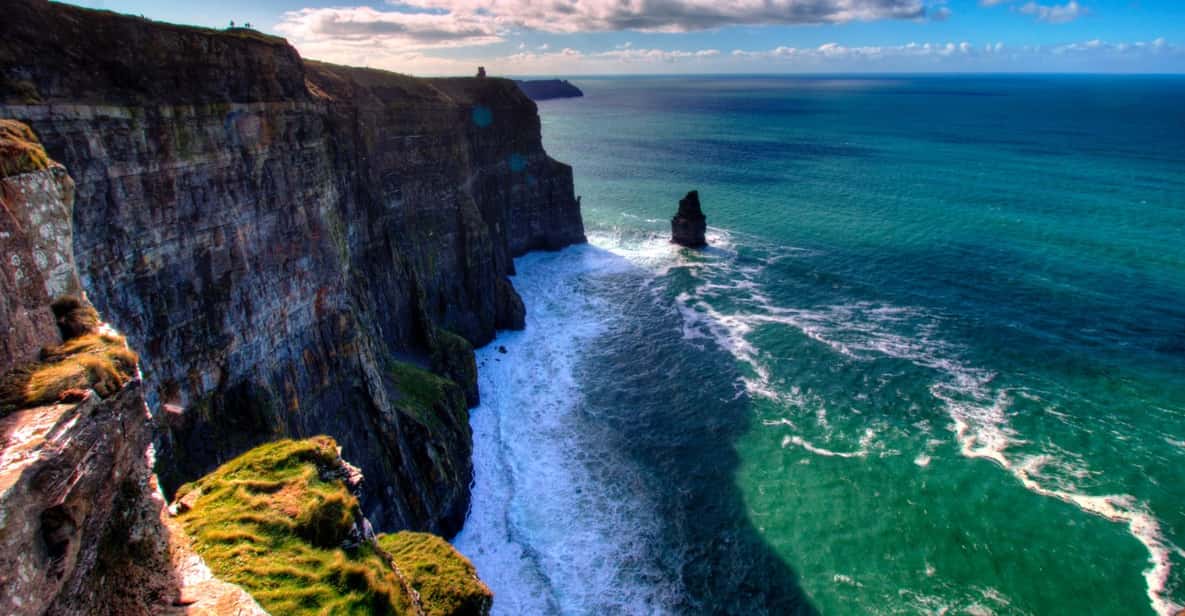 Dublin: Cliffs of Moher, Ennis, & Bunratty Castle Day Tour - Ennis, with time for lunch and traditional music