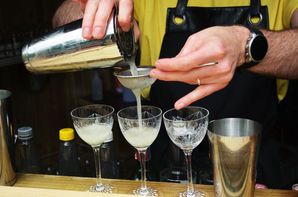 Dublin: Cocktail Masterclass - The practical details that affect your choice