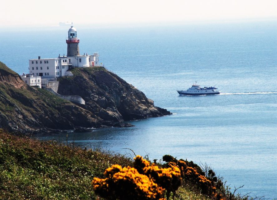 Dublin: Dublin Bay Cruise from Dun Laoghaire to Howth - Starting at Dun Laoghaire’s East Pier