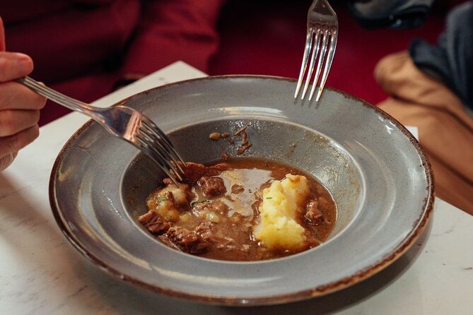Dublin Food Tour with a Local Foodie, Personalized & Private - Tasting six to eight local specialties