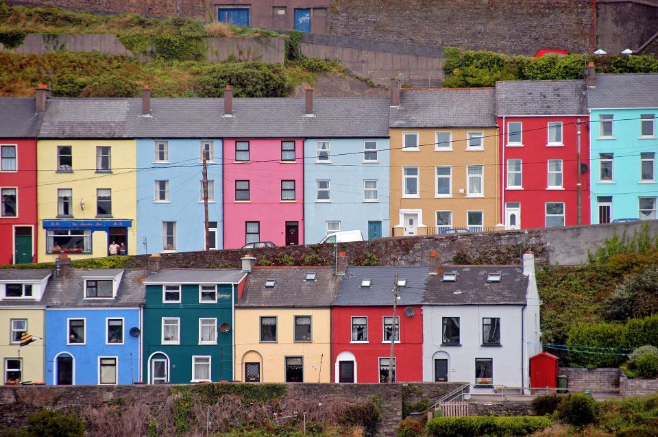 Dublin: Full-Day Tour to Cork, Cobh and Blarney Castle - Guides who keep a complex day on track