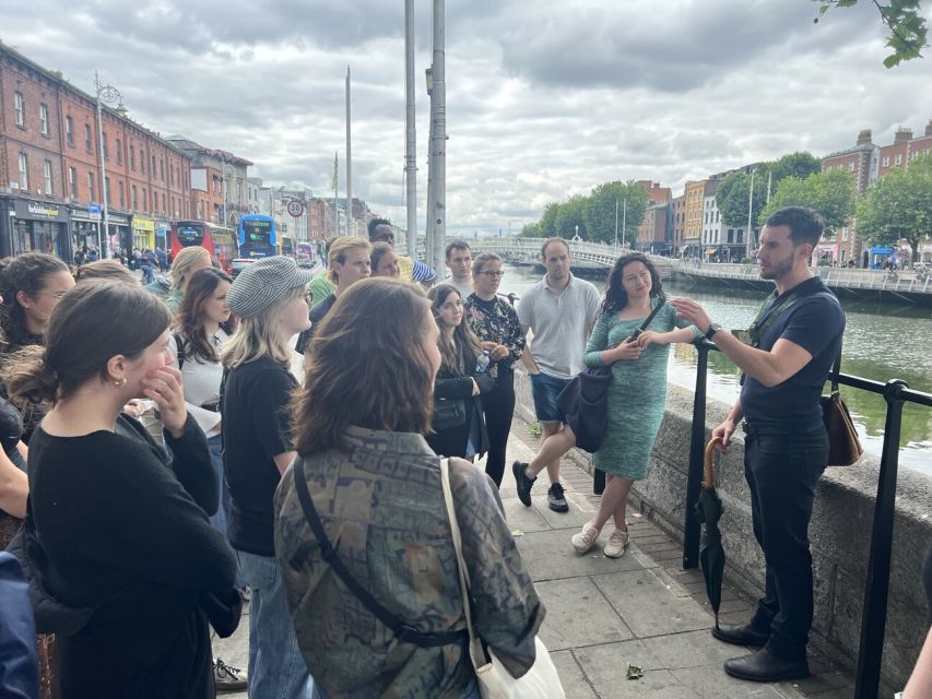 Dublin: Highlights and Hidden Gems Walking Tour - Dublin Castle and Christchurch Cathedral