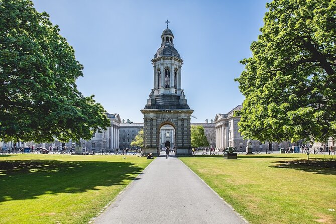 Dublin Historical Centre Food Tour with 8 Food Tastings & Drinks - Starting at College Green with a cup of Irish coffee