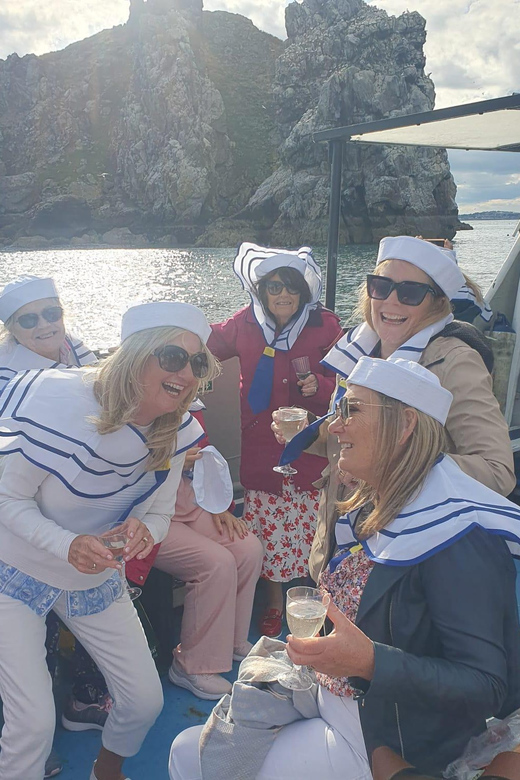 Dublin: Howth Cliffs and Lighthouse Boat Tour - Howth Lighthouse and Ireland’s Eye