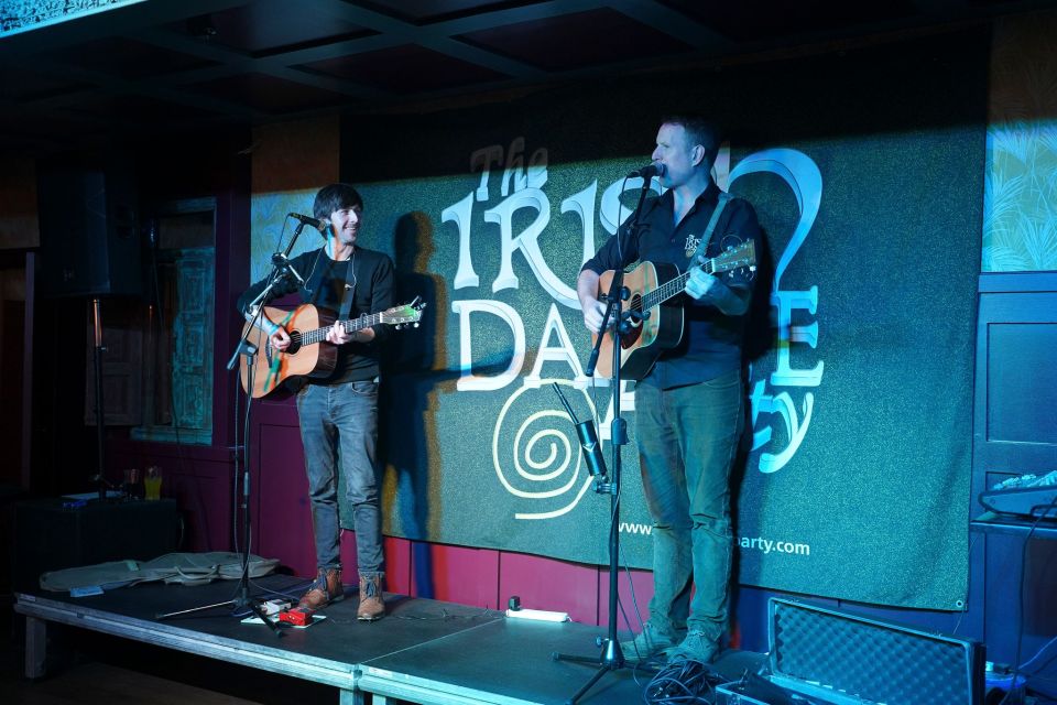 Dublin: Irish Music and Dance Show with Dance Lesson - What the two-hour Dublin experience is really like