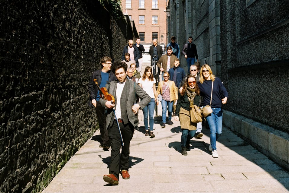 Dublin: Irish Music Walking Tour with Live Performance - What $27 gets you