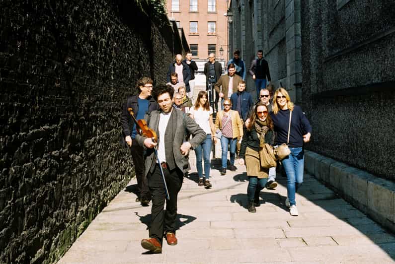 Dublin: Irish Music Walking Tour with Live Performance - Meeting at The Old Storehouse