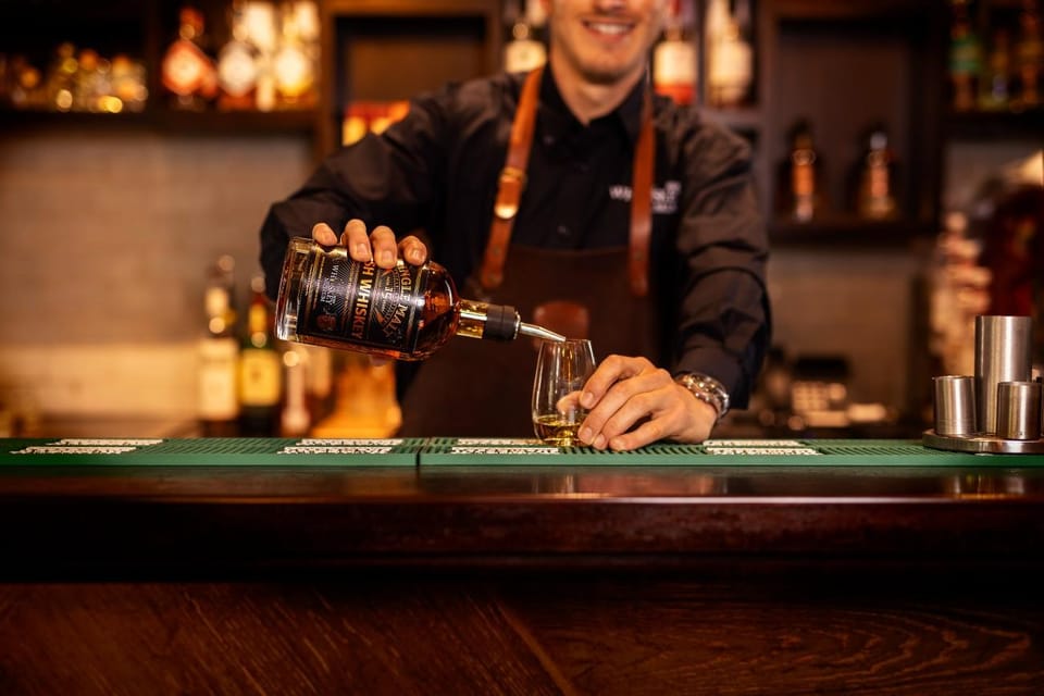 Dublin: Irish Whiskey Museum Tour and Whiskey Tasting - Is the one-hour length enough?