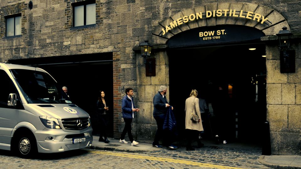 Dublin: Jameson and Guinness Private Tour with Transfers - Starting with Guinness Storehouse