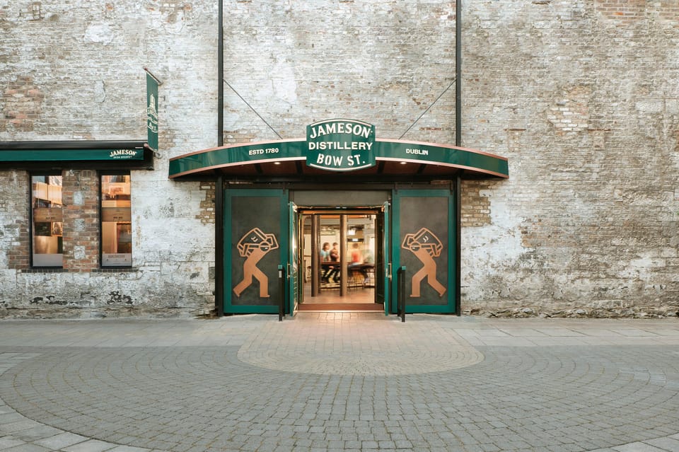 Dublin: Jameson Distillery & Guinness Brewery Guided Tour - Jameson Bow St. and the grain-to-glass story