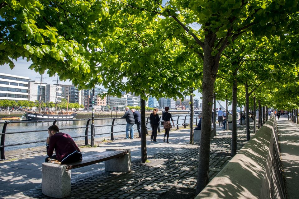 Dublin: Jeanie Johnston Tall Ship Irish Famine History Tour - Who should book the Jeanie Johnston tour?
