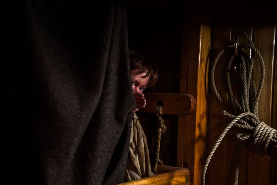 Dublin: Jeanie Johnston Tall Ship Irish Famine History Tour - Guides who make the short tour work