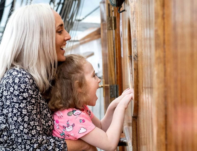 Dublin: Jeanie Johnston Tall Ship Irish Famine History Tour - Practical details at Custom House Quay