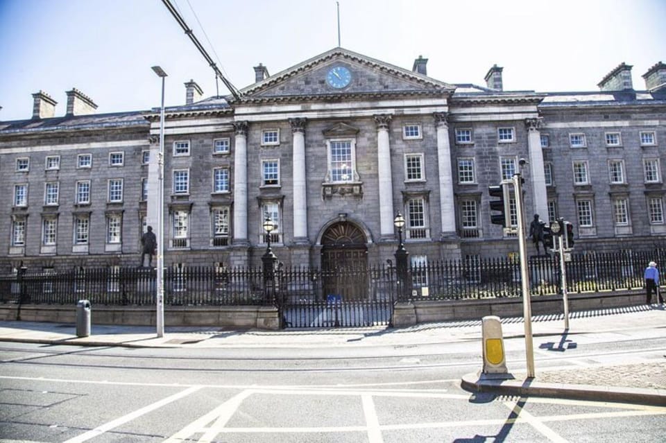 Dublin: Legends, Ghosts & Ghouls Walking Tour - Why Dublin’s ghost stories work so well on foot