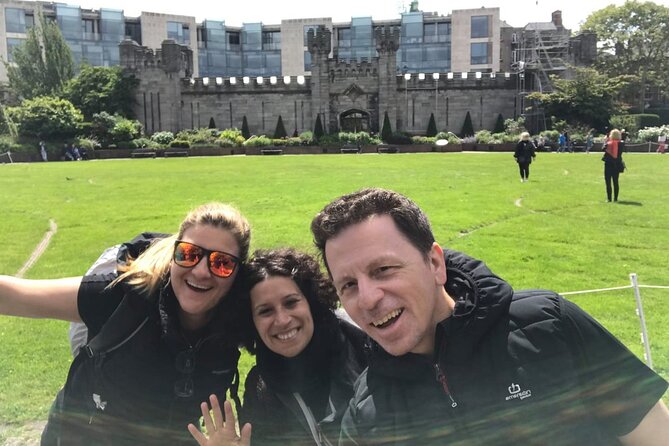 Dublin Literary Tour with a Local Expert: Custom & Private - Oscar Wilde, Joyce, Yeats, and several literary generations
