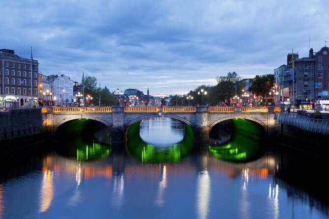Dublin Live Guided Panoramic Open-Top Night Bus Tour - Dublin Castle and Christ Church Cathedral