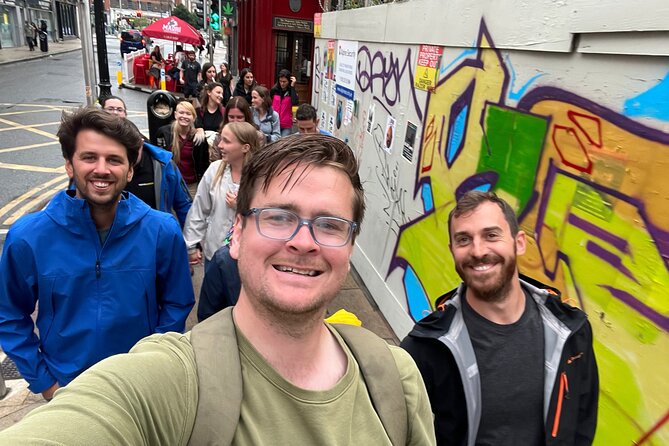 Dublin Out-Off-Tourist-Path Pub Tour and Tastings with a Local - The guide makes or breaks the night