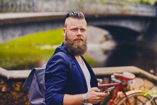 Dublin: Personal Photographer- Travel Photography Experience - Temple Bar brings color and character