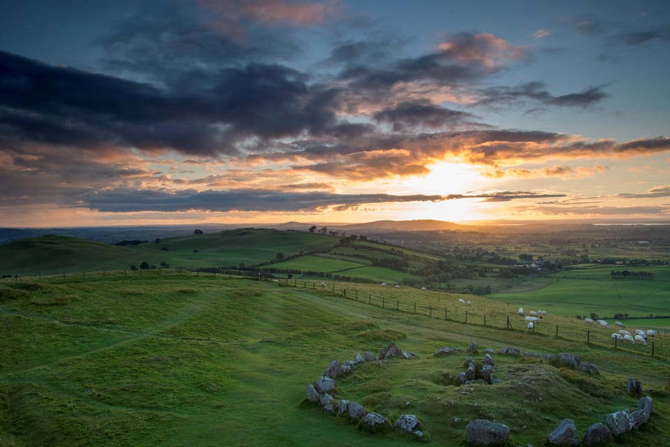 Dublin: Private Boyne Valley and Trim Castle Day Tour - What private guiding adds to the day