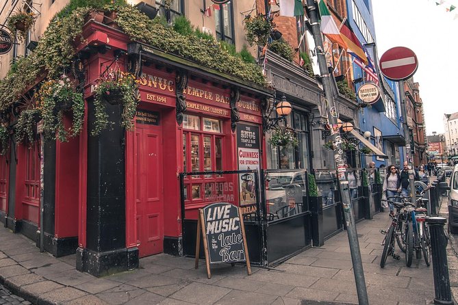 Dublin Private Custom Tour, Off-The-Beaten-Path in Temple Bar with a Local - Ha’penny Bridge and the River Liffey