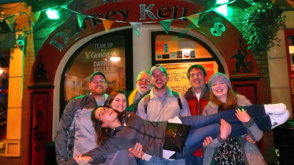 Dublin: Private Pub Tour - Who will enjoy this evening most