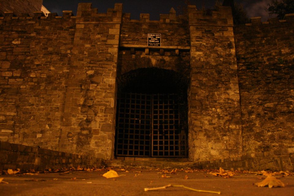 Dublin's Haunted History Walking Tour - The Dolocher and Dublin’s old fears