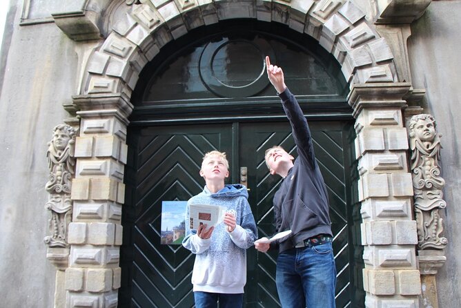 Dublin Self-Guided Murder Mystery Tour by Temple Bar - Solving riddles while Dublin keeps moving
