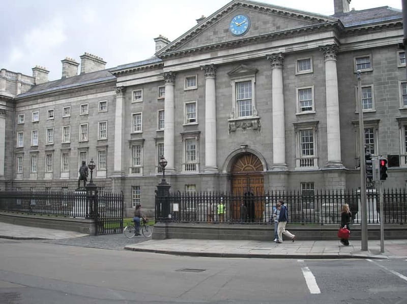 Dublin: Sightseeing Walking Tour in German - Why this German walking tour works as a first look at Dublin