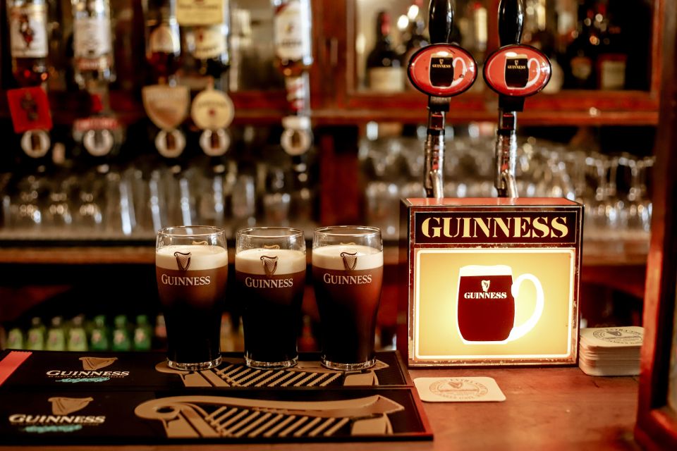 Dublin: The Perfect Pint Tour a Guinness Tour Experience - A moving tour of Dublin, not just a bar crawl
