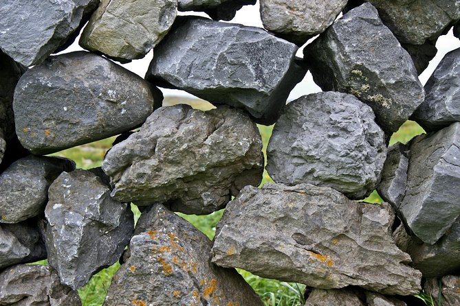 Dublin to Bunratty Castle, Cliffs of Moher, Burren Galway by Rail - Guides, group size and how the day feels