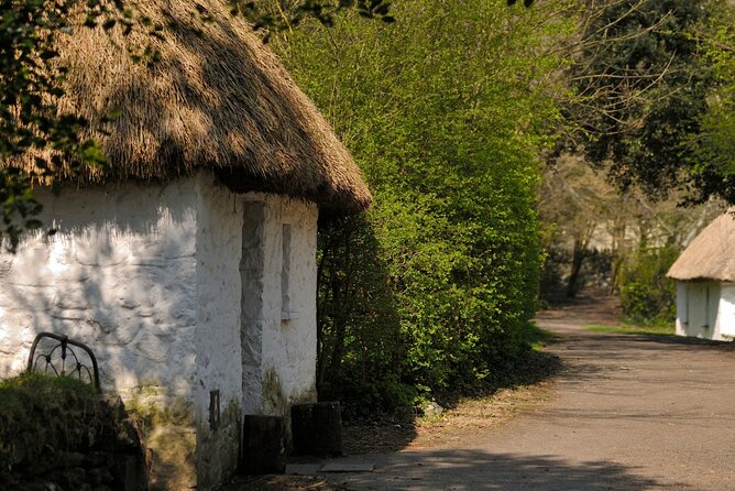 Dublin to Cliffs of Moher, Ennis Town & Bunratty Castle Day Tour - Bunratty Castle tells a harder medieval story