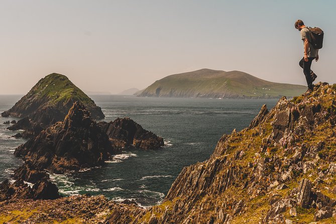 Dublin to South West 5 Day Small-Group Tour with Accommodation - Hotels, bed-and-breakfasts, and breakfast timing